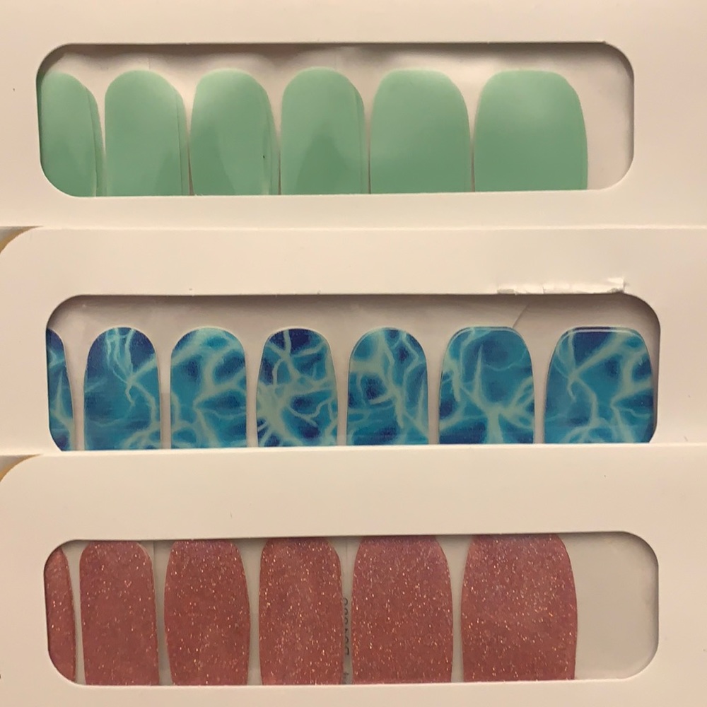 Bundle 3 Nail Polish